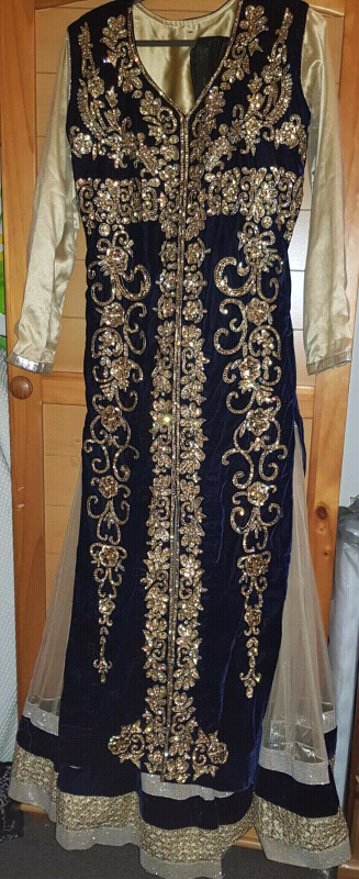 sale on party wear dresses